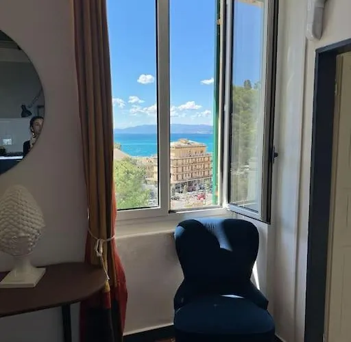 アパート Tripla Finestra Sul Mare カモーリ